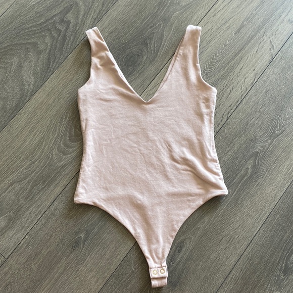 Banana Republic Tops - Banana Republic Nude Body Suit